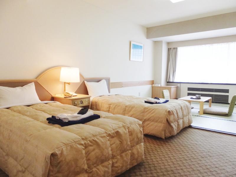 Atami New Fujiya Hotel Bagian luar foto